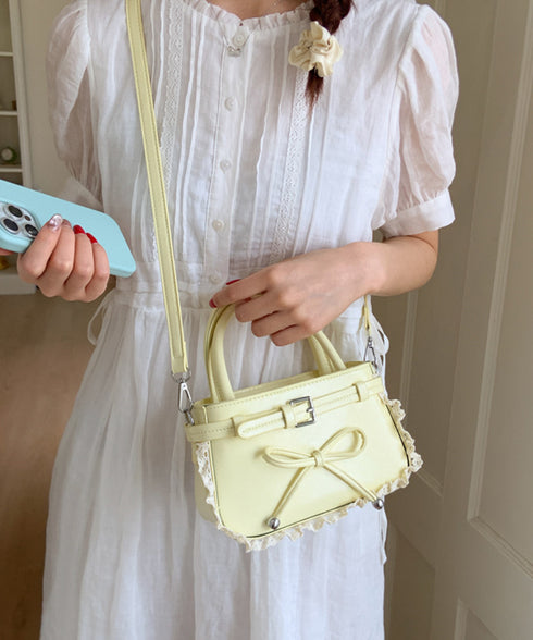 ショルダーバッグ 小さめ フェイクレザー ハンドバッグ スクエア 2way 肩掛けバッグ リボンデザイン 大人かわいい手提げ鞄 レース 斜め掛けカバン フェミニン 77YUEL-002